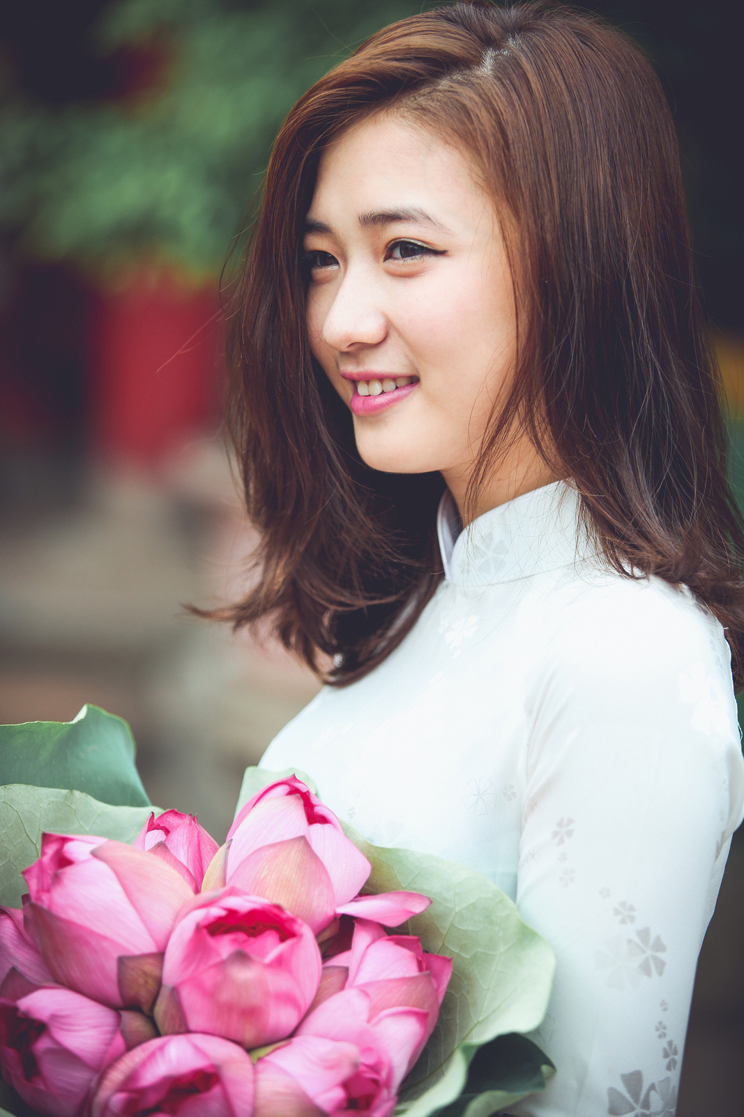 我的朋友他的妻子